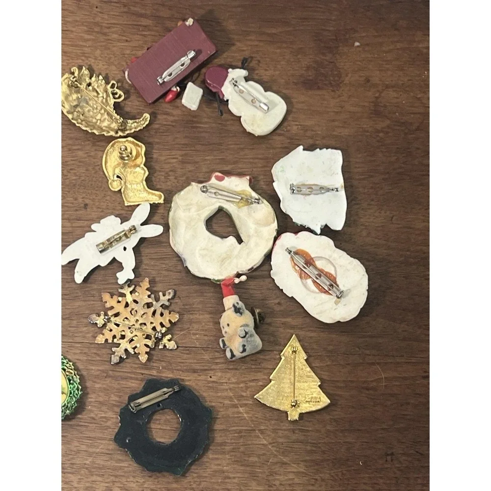 Vtg Holiday Brooch Lot Handmade Folk Easter Christmas 4th Quirky Seasonal